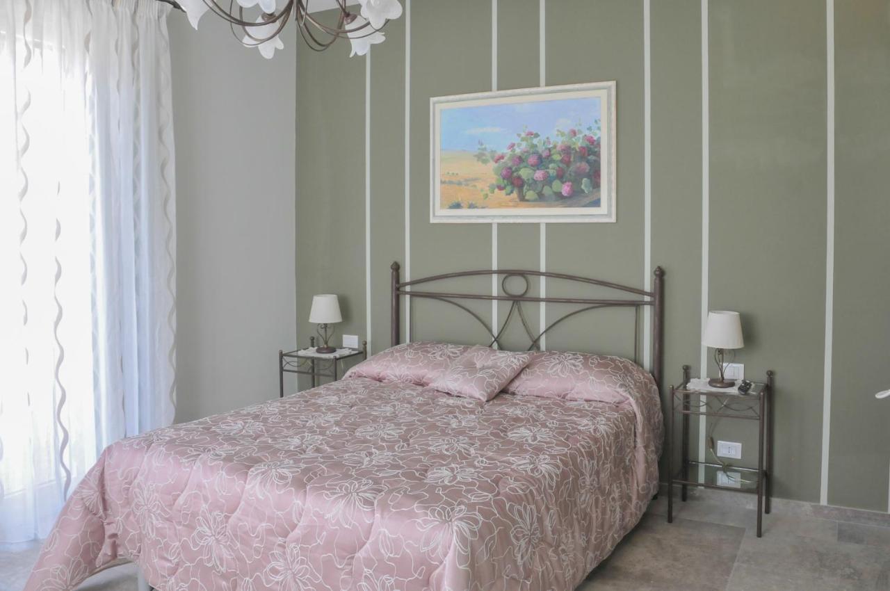 La Casa Dell'Alloro Zafferana Etnea Exteriör bild