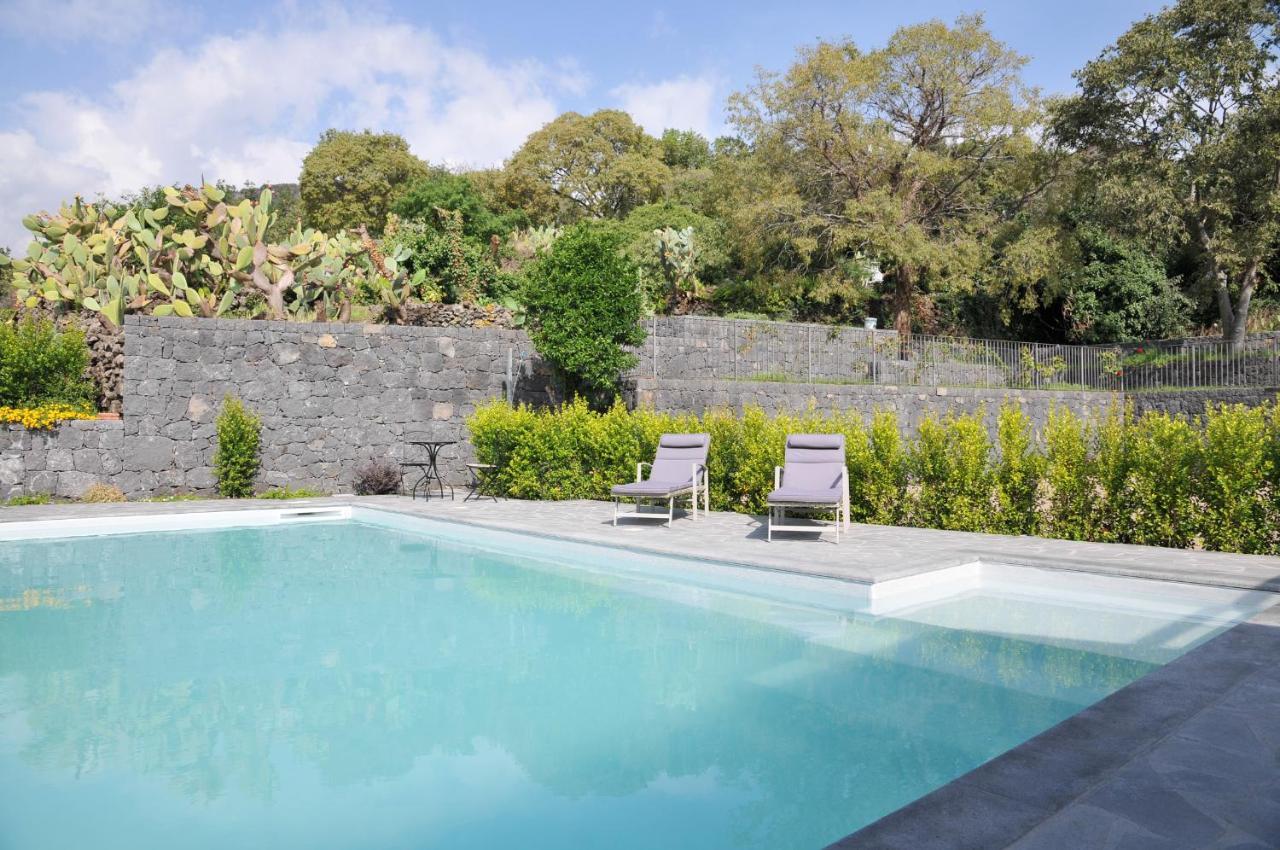 La Casa Dell'Alloro Zafferana Etnea Exteriör bild