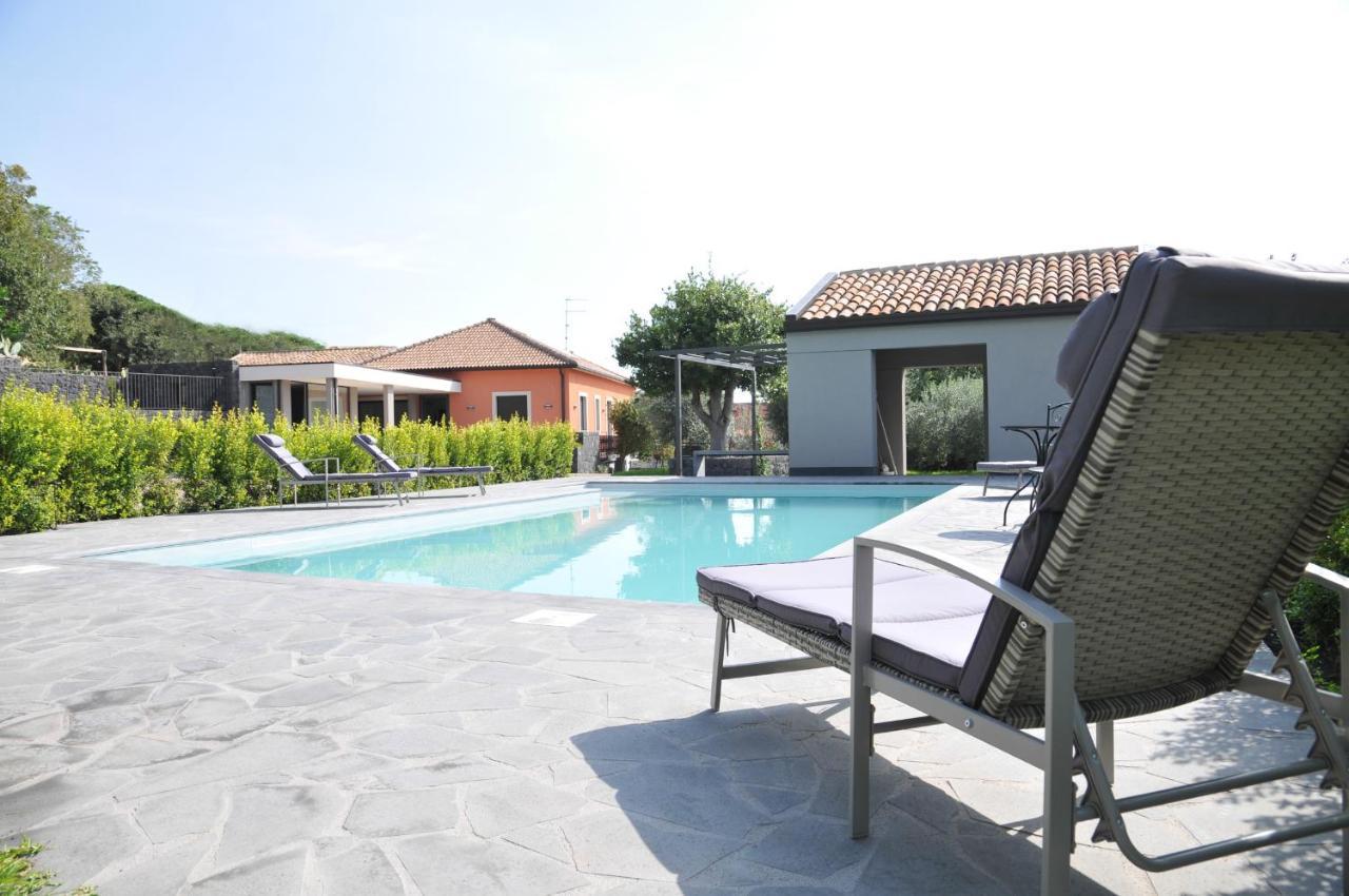 La Casa Dell'Alloro Zafferana Etnea Exteriör bild