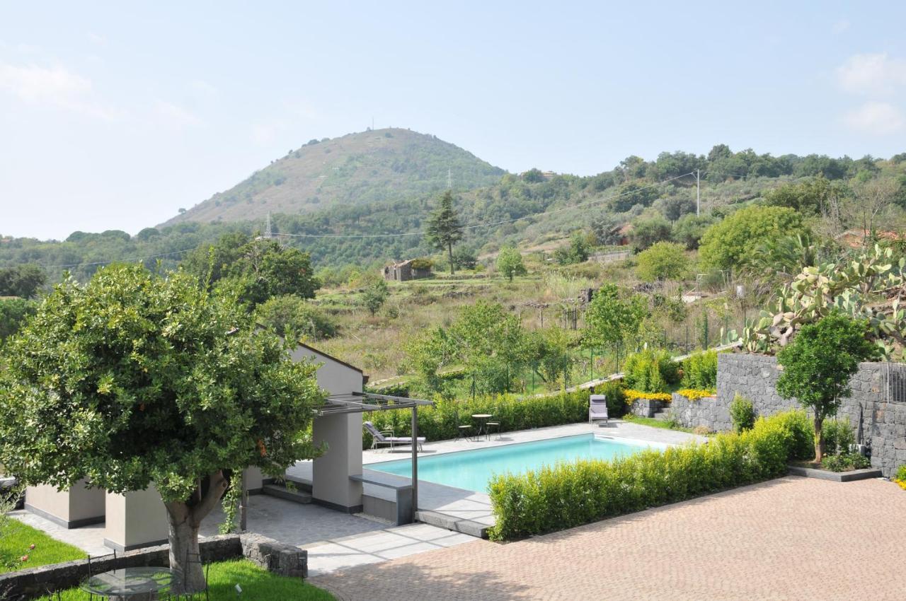 La Casa Dell'Alloro Zafferana Etnea Exteriör bild
