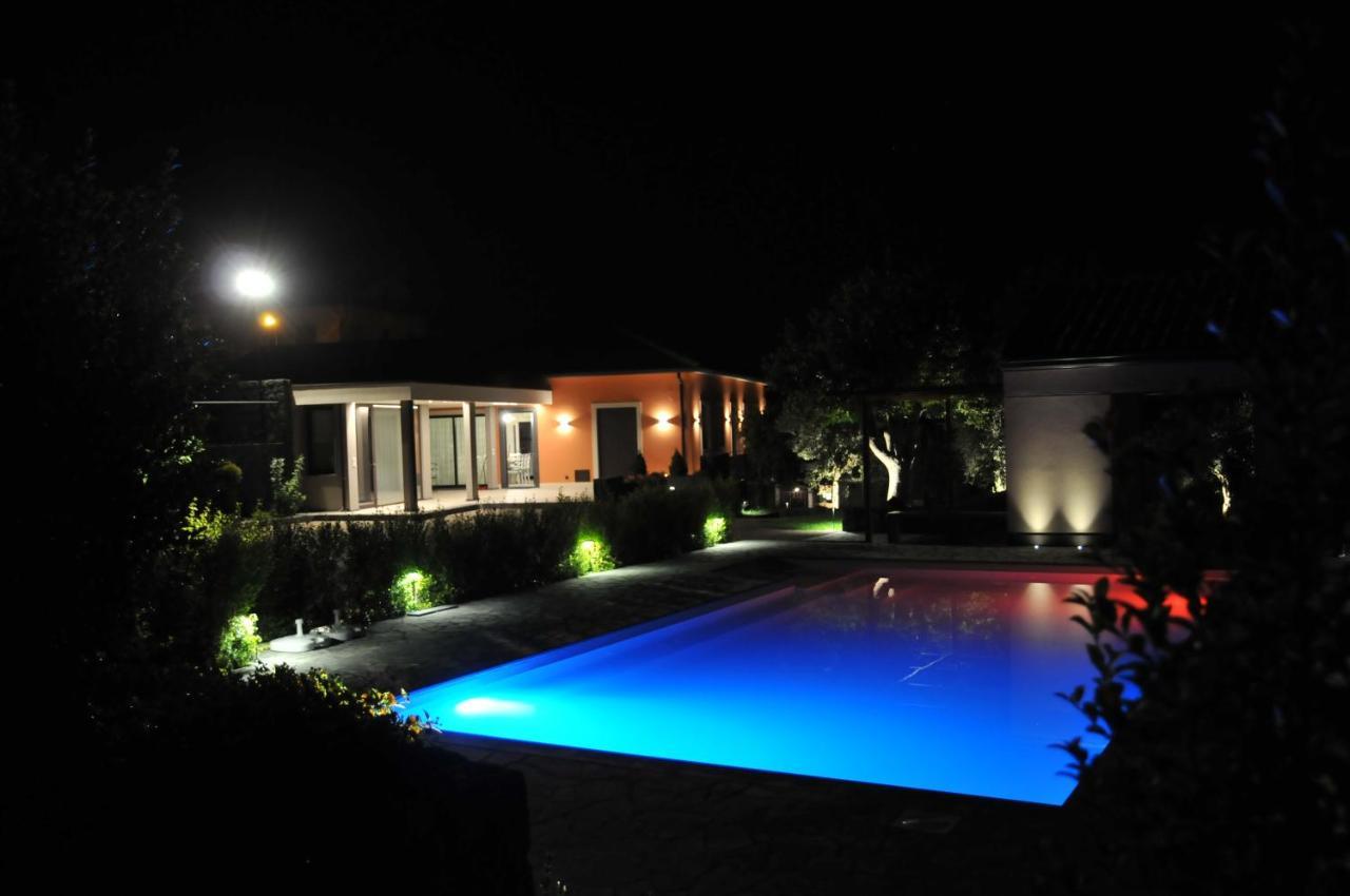 La Casa Dell'Alloro Zafferana Etnea Exteriör bild